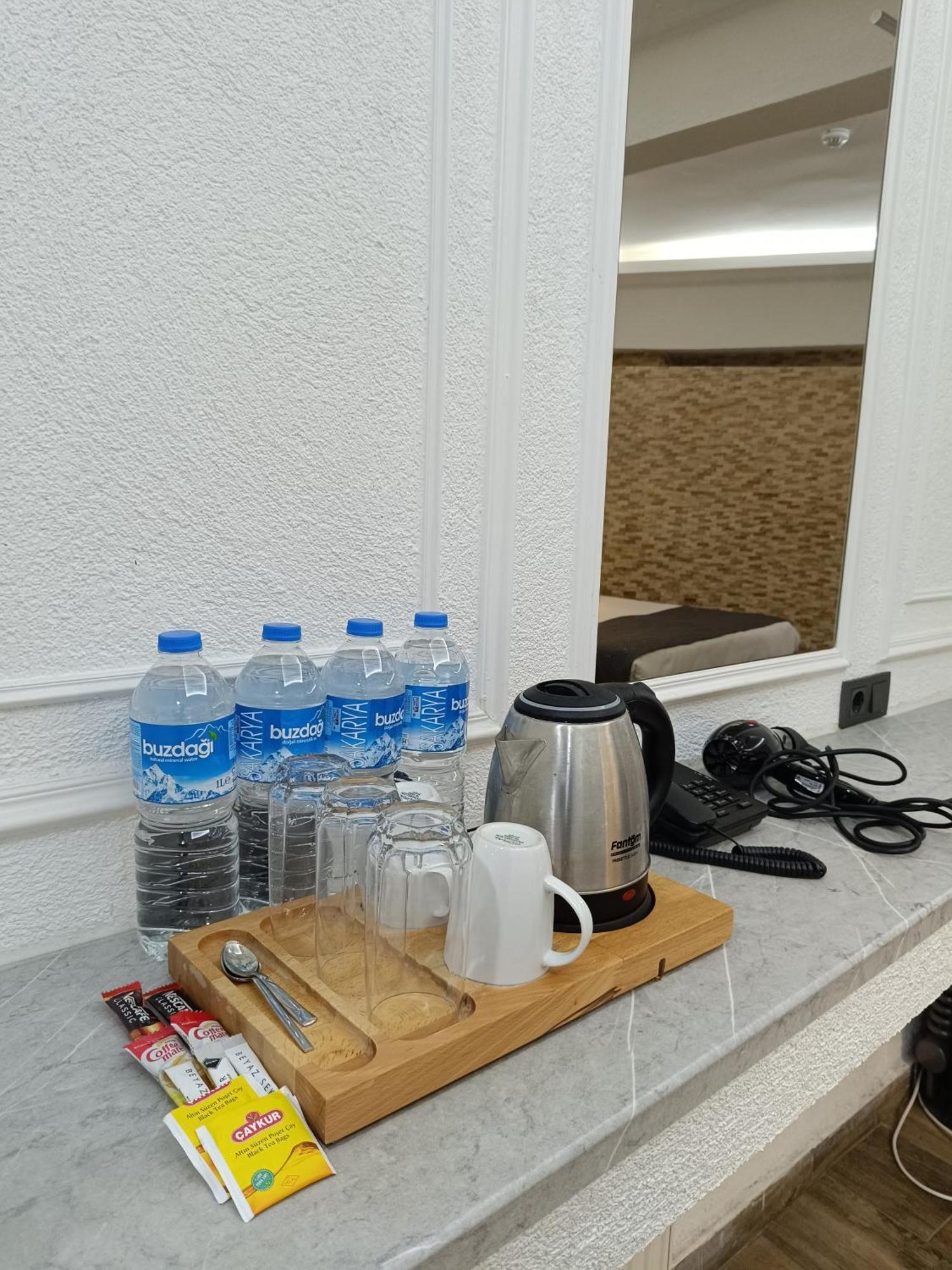 Otel Efzen
